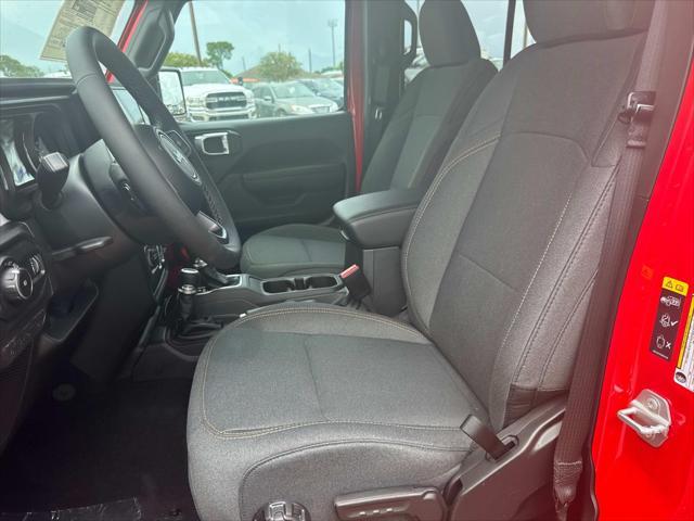 new 2025 Jeep Wrangler car, priced at $44,865