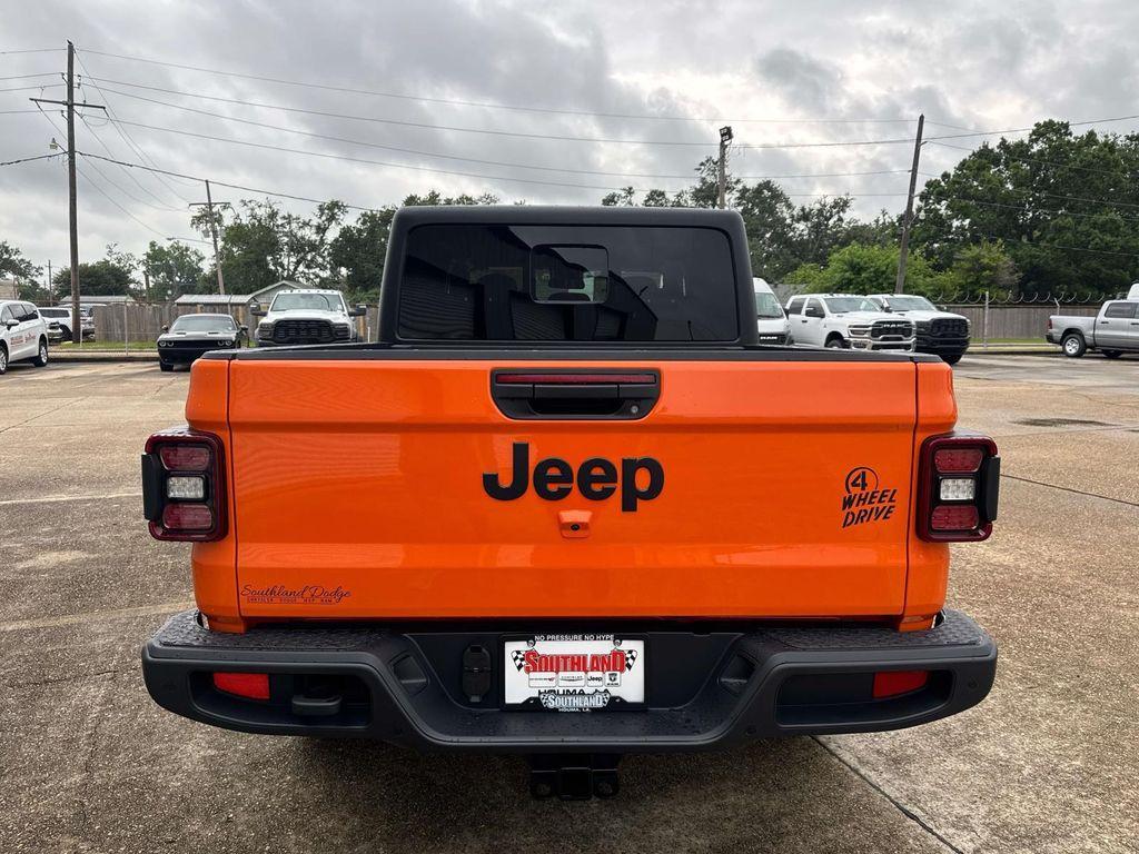 new 2025 Jeep Gladiator car, priced at $47,750