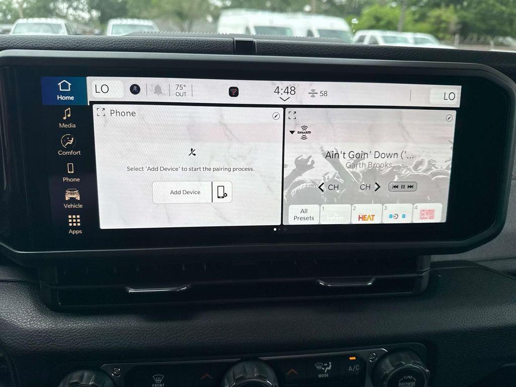 new 2025 Jeep Gladiator car, priced at $47,750
