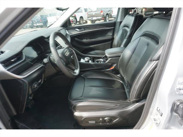 used 2023 Jeep Grand Cherokee car, priced at $38,997