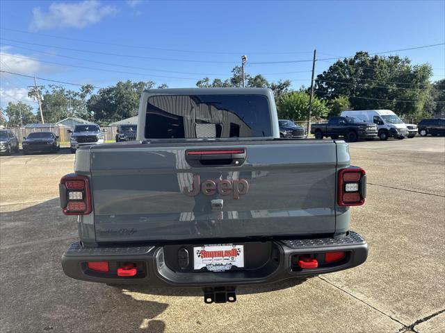 new 2025 Jeep Gladiator car, priced at $54,081