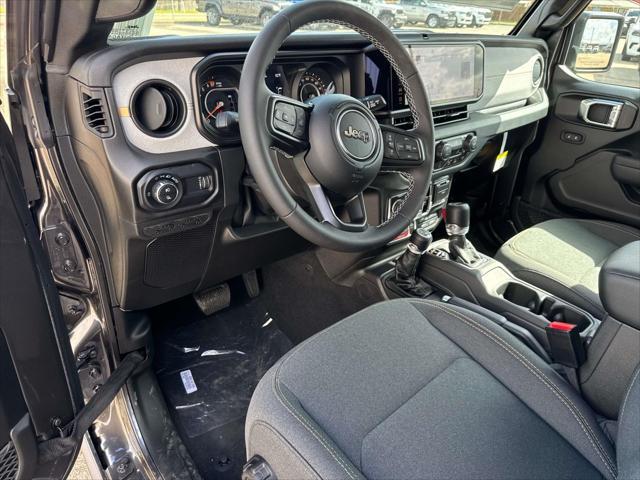 new 2025 Jeep Gladiator car, priced at $45,800