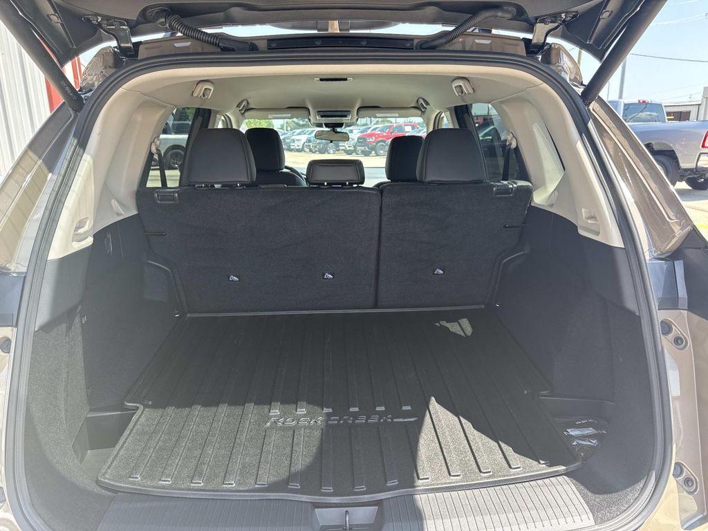 used 2025 Nissan Rogue car, priced at $31,997