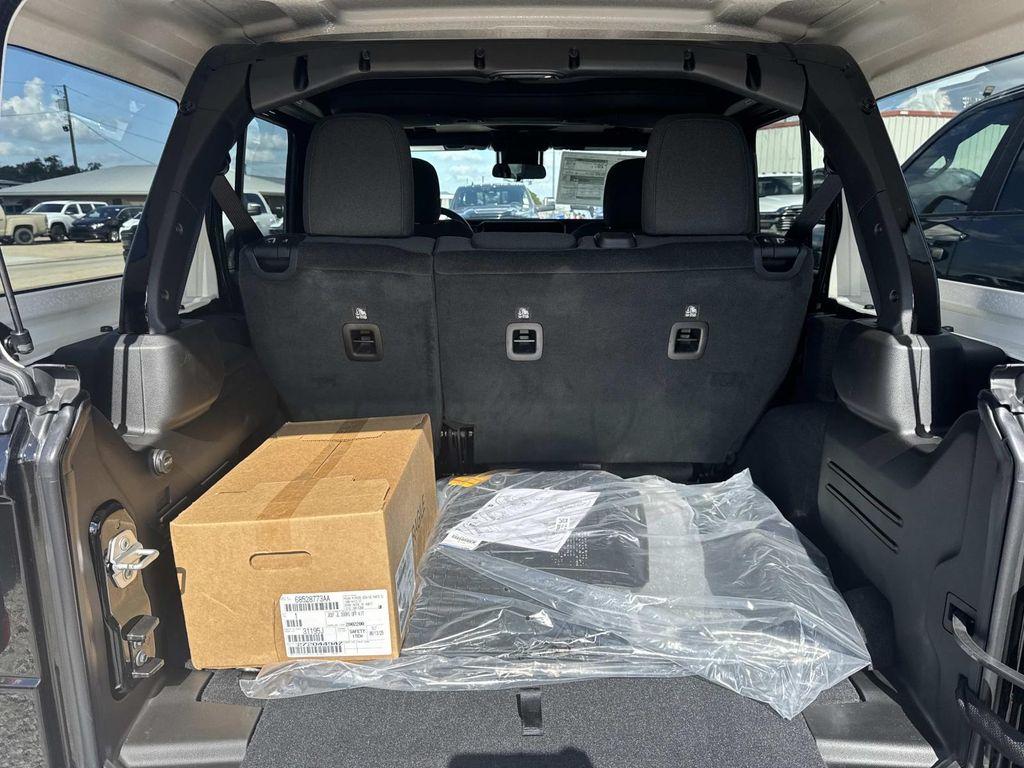 new 2025 Jeep Wrangler car, priced at $57,390