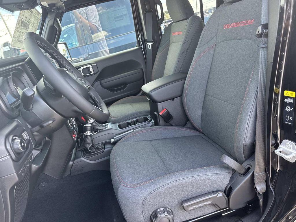 new 2025 Jeep Wrangler car, priced at $57,390