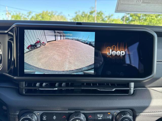 new 2025 Jeep Wrangler car, priced at $53,636