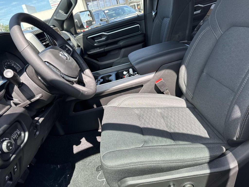new 2025 Ram 1500 car, priced at $51,865