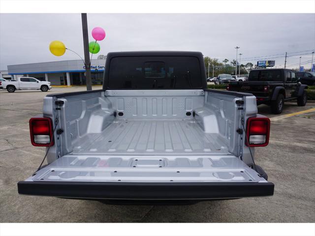 new 2024 Jeep Gladiator car, priced at $44,745