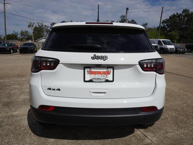 new 2025 Jeep Compass car, priced at $29,500