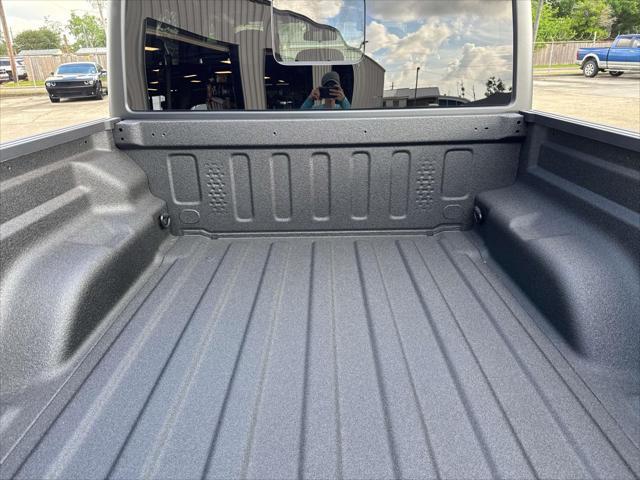 new 2025 Jeep Gladiator car, priced at $52,717