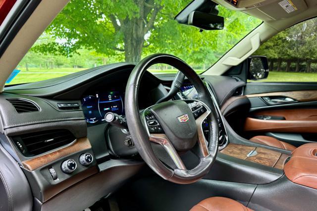 used 2020 Cadillac Escalade car, priced at $44,975