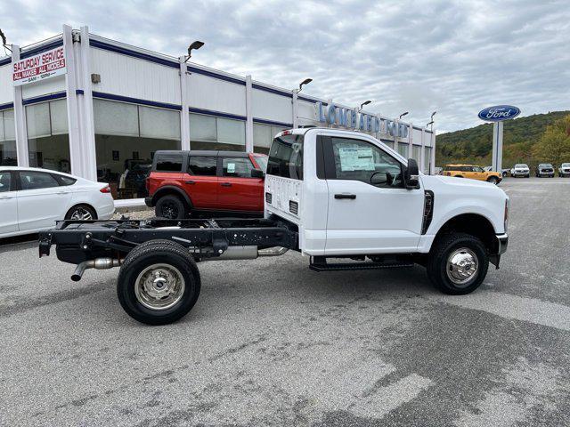 new 2024 Ford F-350 car, priced at $57,725