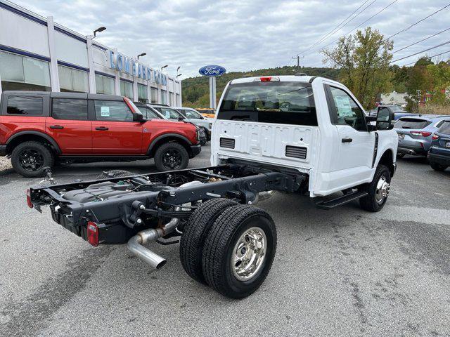 new 2024 Ford F-350 car, priced at $57,725