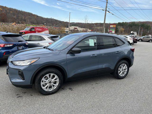 new 2025 Ford Escape car, priced at $33,880