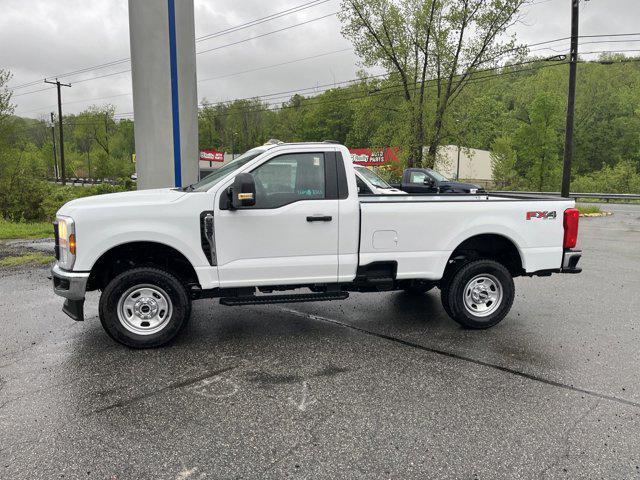 new 2024 Ford F-350 car, priced at $54,495