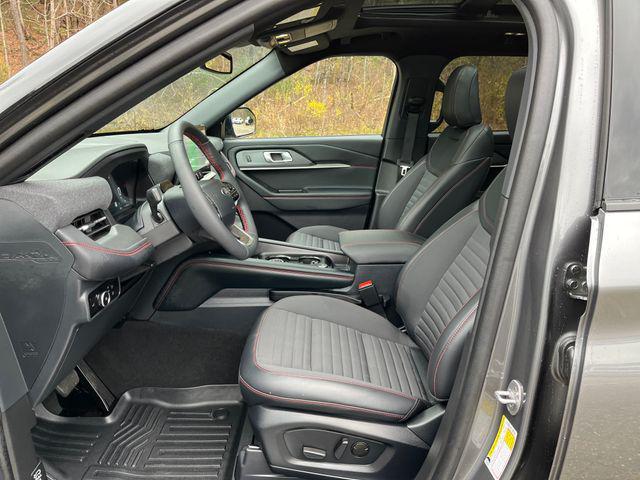 used 2025 Ford Explorer car, priced at $47,988