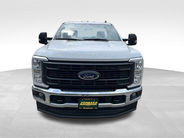 new 2024 Ford F-350 car, priced at $54,495