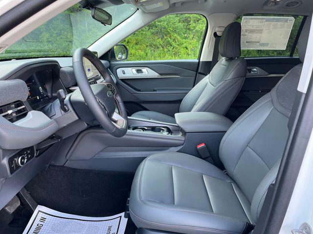 new 2025 Ford Explorer car, priced at $51,690