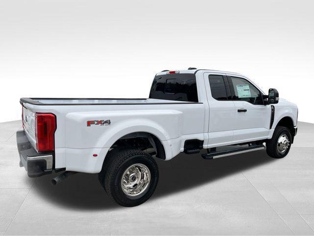 new 2024 Ford F-350 car, priced at $63,380