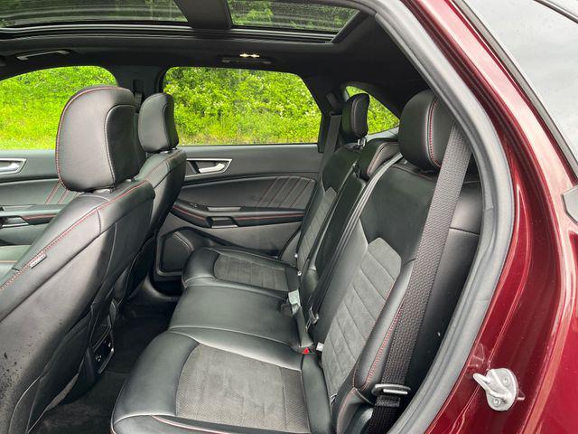 used 2022 Ford Edge car, priced at $30,488