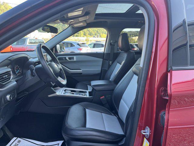 used 2022 Ford Explorer car, priced at $35,988