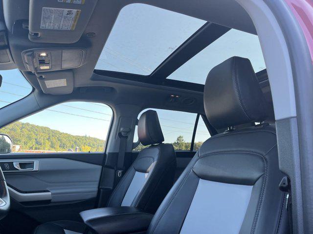 used 2022 Ford Explorer car, priced at $35,988