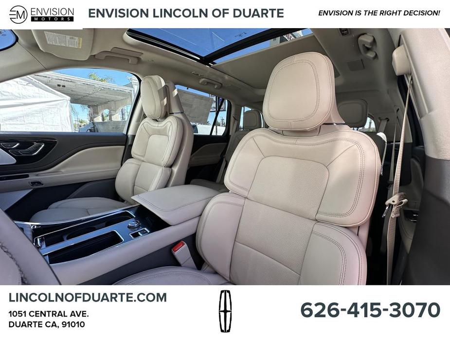 new 2024 Lincoln Aviator car, priced at $68,295