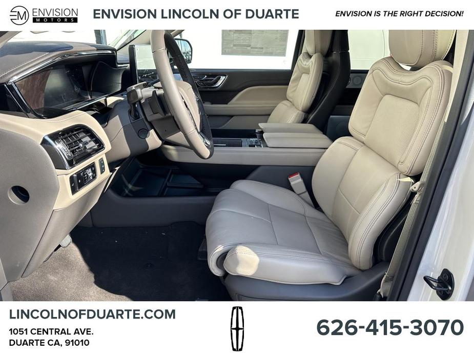 new 2024 Lincoln Navigator car, priced at $106,990