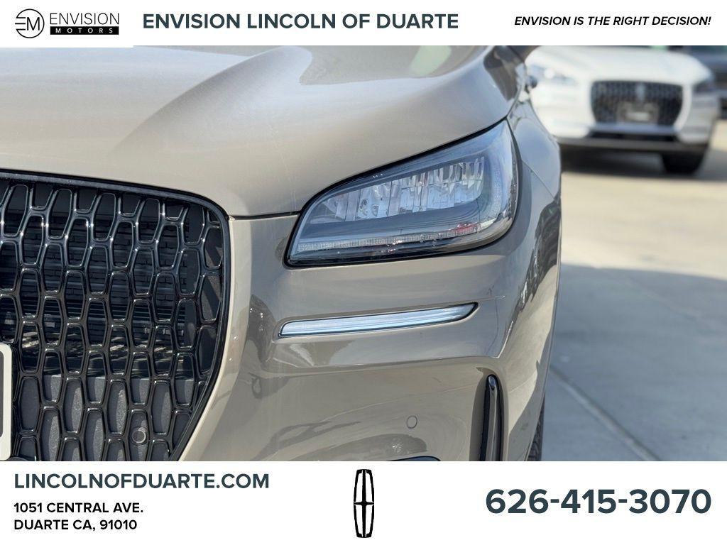 new 2025 Lincoln Corsair car, priced at $49,930