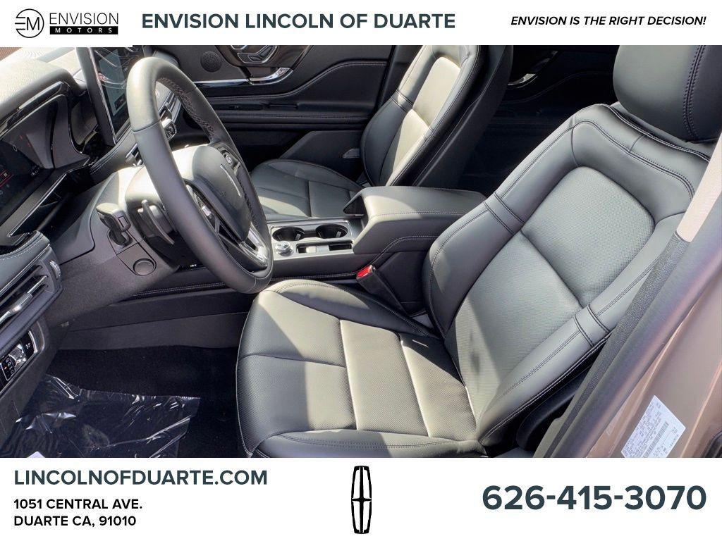 new 2025 Lincoln Corsair car, priced at $49,930