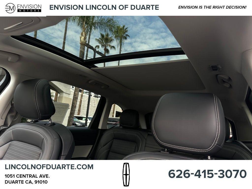 new 2025 Lincoln Nautilus car, priced at $65,455