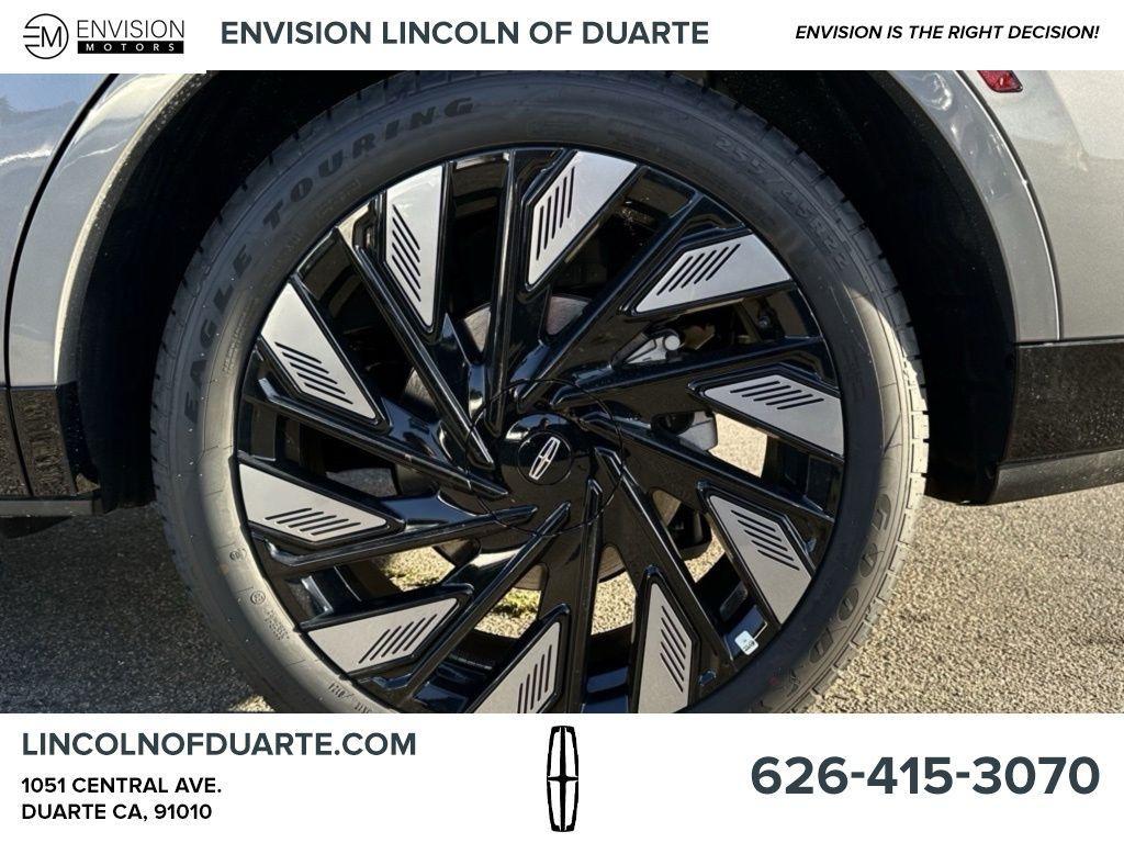 new 2025 Lincoln Nautilus car, priced at $65,455