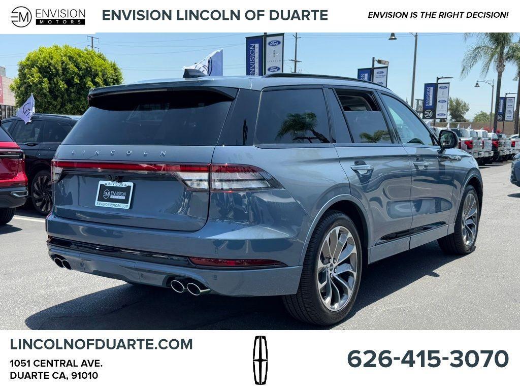 new 2025 Lincoln Aviator car, priced at $60,273