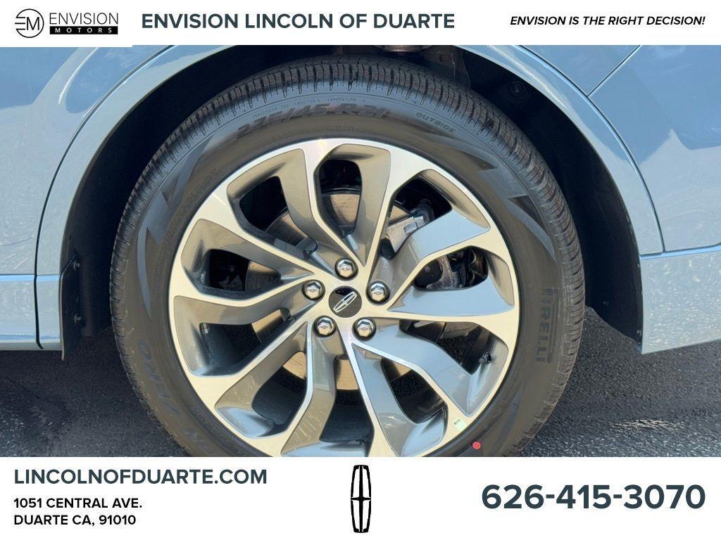 new 2025 Lincoln Aviator car, priced at $60,273