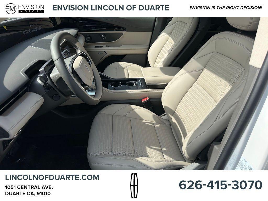 new 2025 Lincoln Nautilus car, priced at $65,205