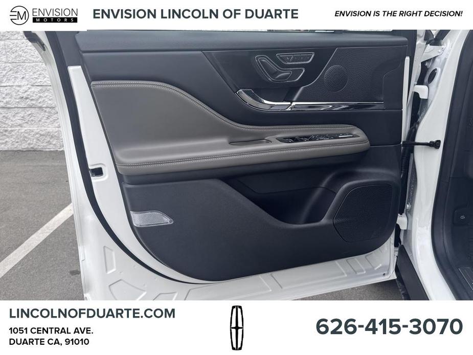 new 2024 Lincoln Corsair car, priced at $54,085