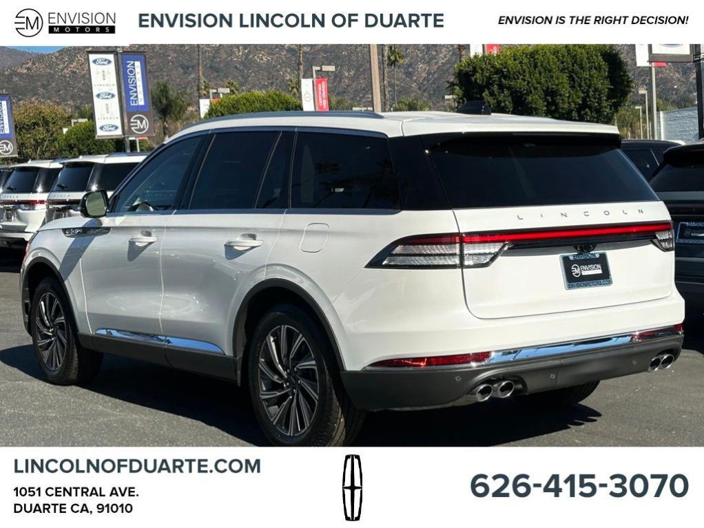 new 2025 Lincoln Aviator car, priced at $64,925