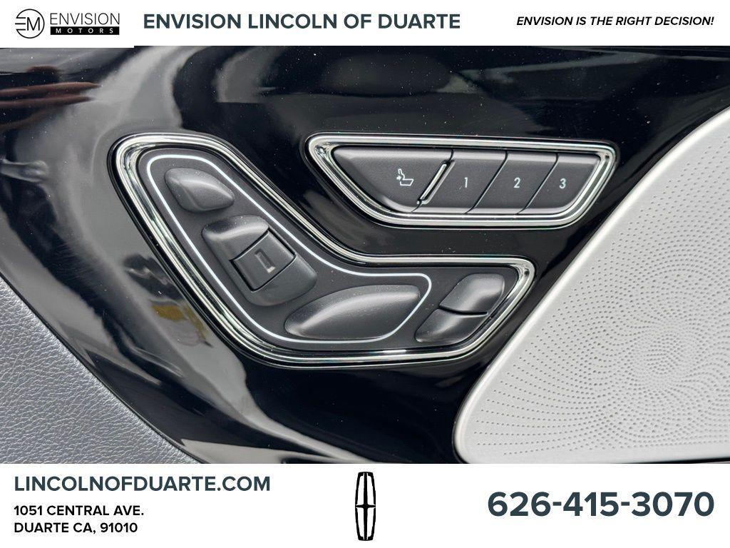 new 2025 Lincoln Aviator car, priced at $70,828