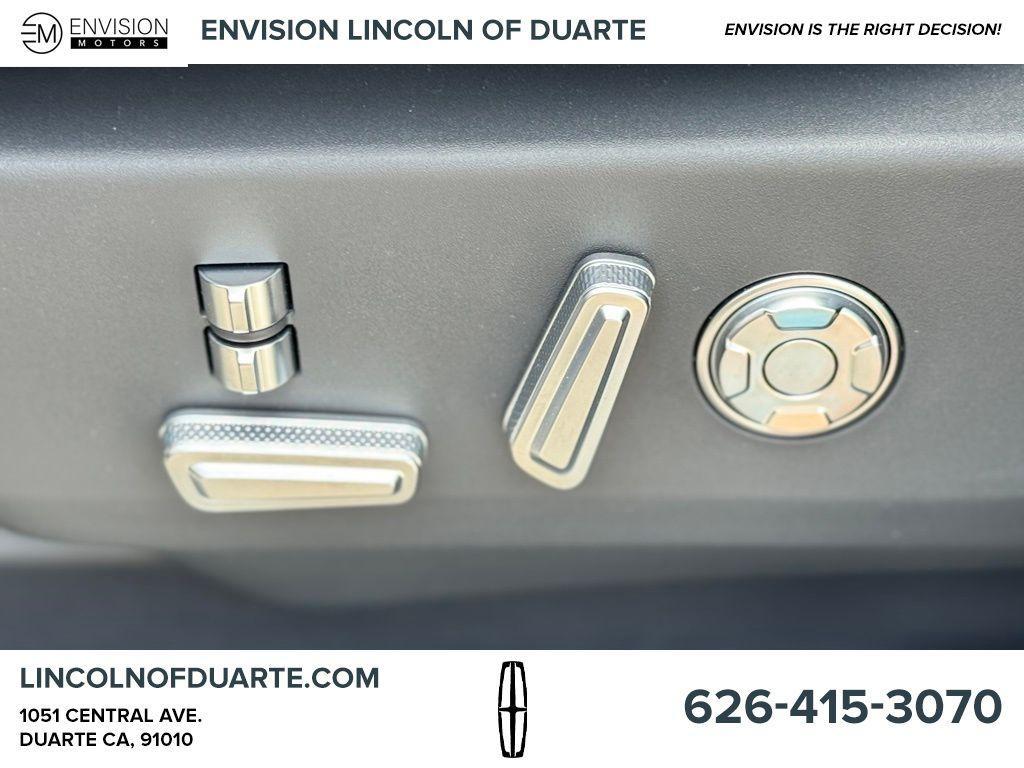 new 2025 Lincoln Nautilus car, priced at $66,910