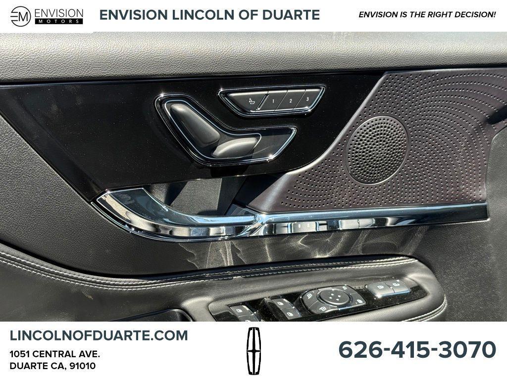 new 2025 Lincoln Corsair car, priced at $37,897