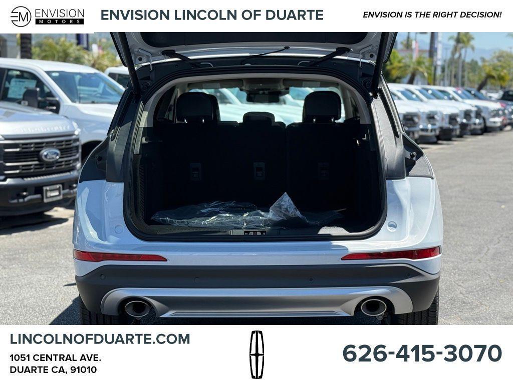 new 2025 Lincoln Corsair car, priced at $37,897