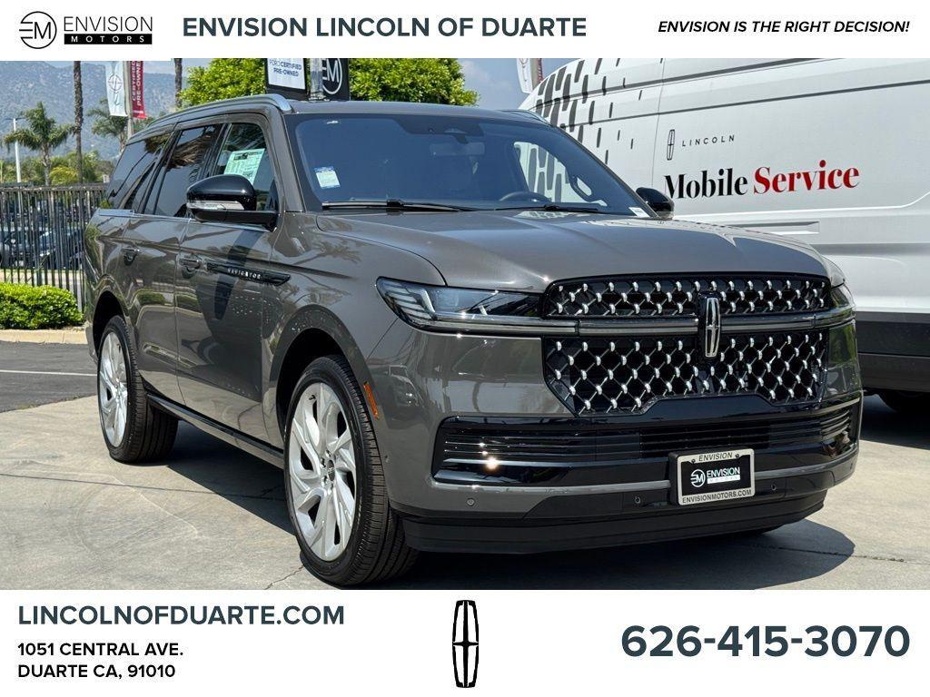 new 2025 Lincoln Navigator car, priced at $123,730