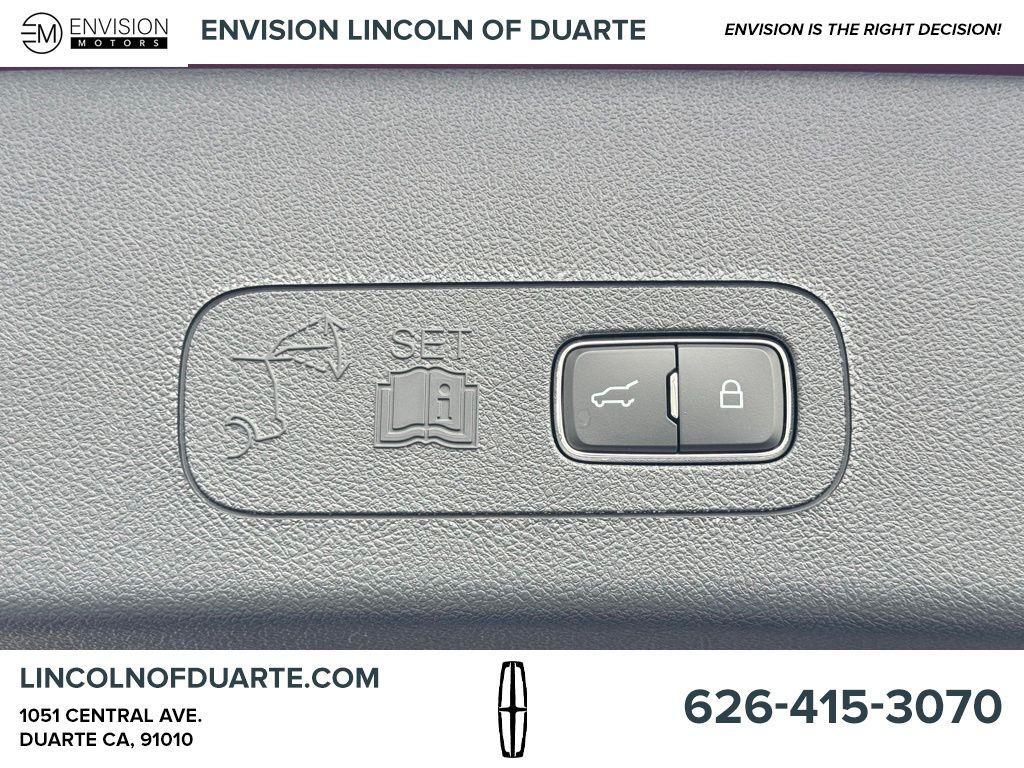 new 2025 Lincoln Aviator car, priced at $69,075