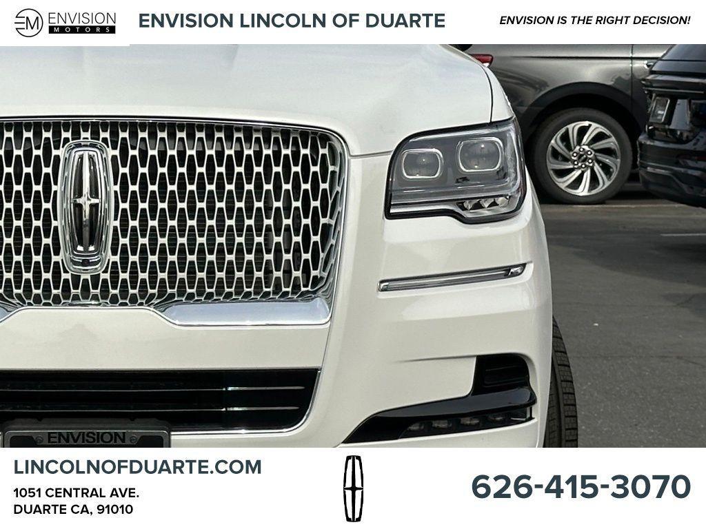 new 2024 Lincoln Navigator car, priced at $106,470