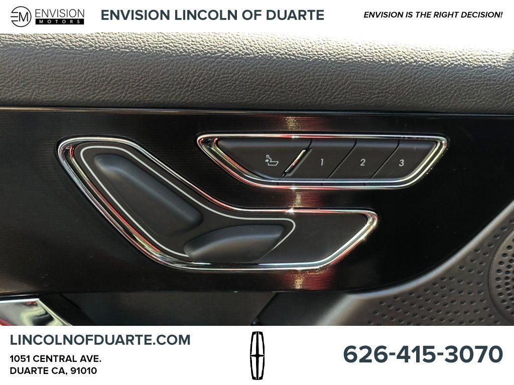 new 2025 Lincoln Corsair car, priced at $58,060