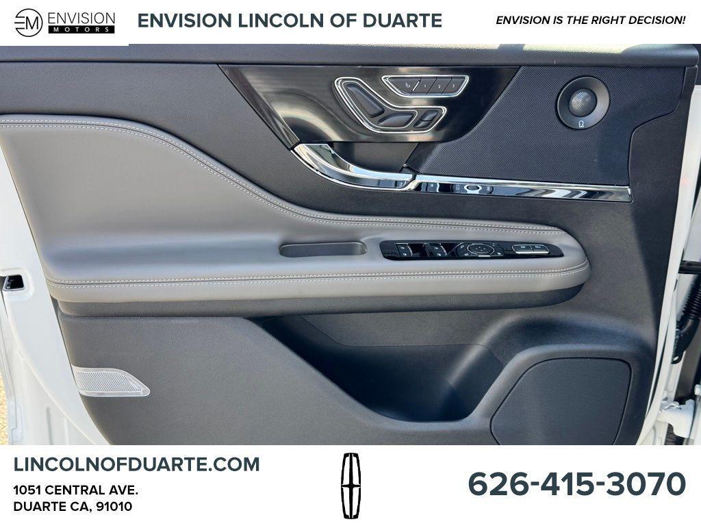 new 2025 Lincoln Corsair car, priced at $58,370