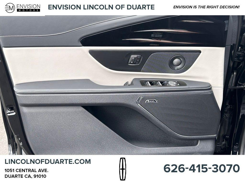 new 2024 Lincoln Nautilus car, priced at $62,220