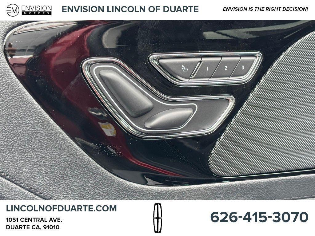 new 2025 Lincoln Aviator car, priced at $68,355
