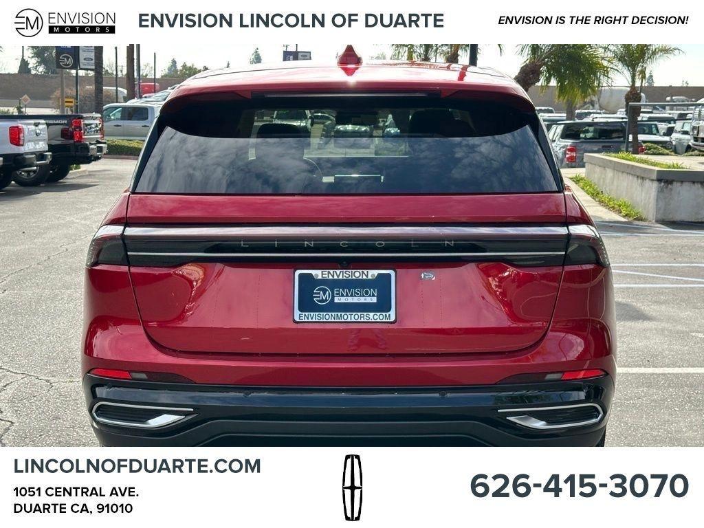 new 2025 Lincoln Nautilus car, priced at $55,235