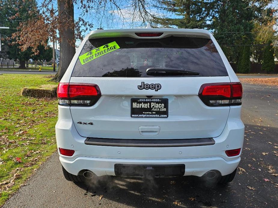 used 2017 Jeep Grand Cherokee car, priced at $17,881